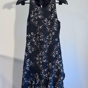 Banana Republic Black Top with Subtle Pink Accent